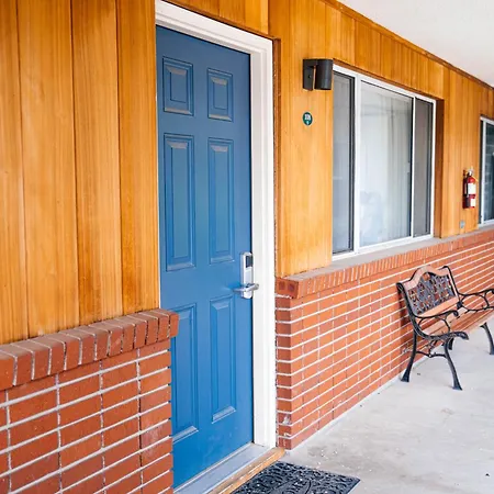 Salida Inn & Monarch Suites-3