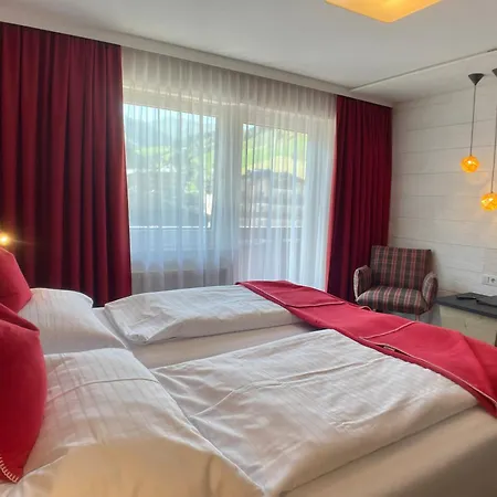 Hotel Alpenblick-2