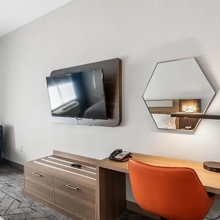 Holiday Inn Express & Suites Maumelle By Ihg-2