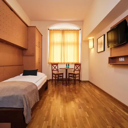 JUFA Hotel Meersburg am Bodensee-3