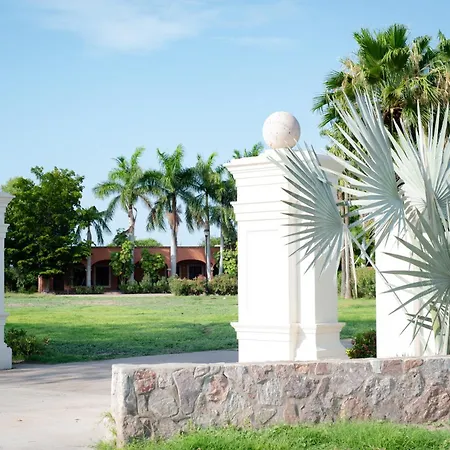 Hotel Hacienda Cazadores-3