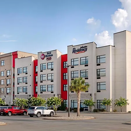 Best Western Plus Executive Residency Rigby'S Water World Hotel-3