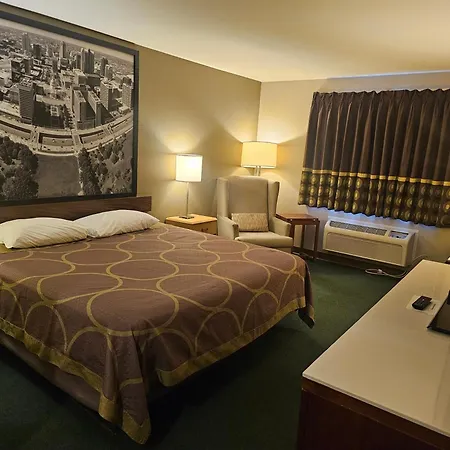 Super 8 By Wyndham Ava-2