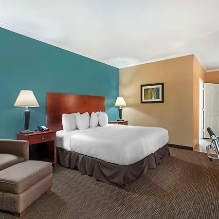 Best Western Plus Plattsburgh-2