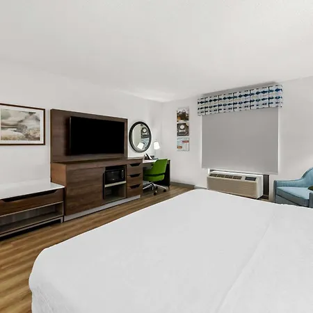Hampton Inn Chattanooga-North-3