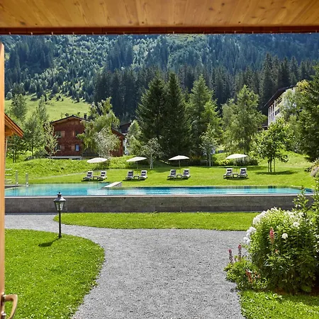 Post Lech Arlberg-3