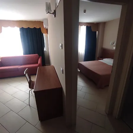 Standard Hotel Udine-3