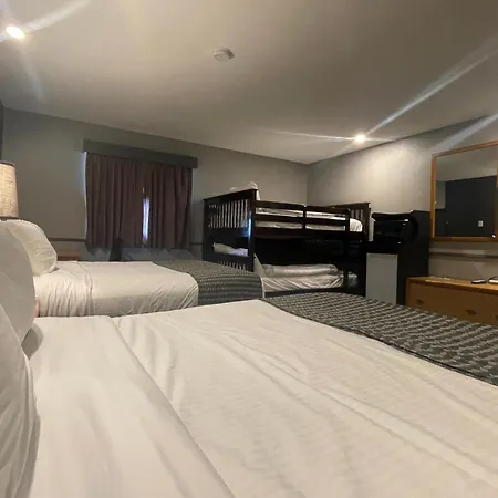 Travelodge By Wyndham Brandon-2