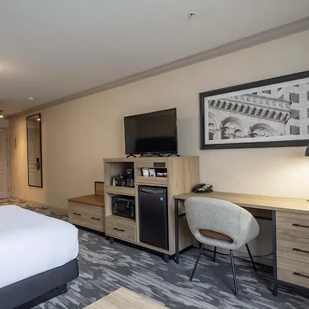 Sandman Hotel & Suites Winnipeg Airport-3