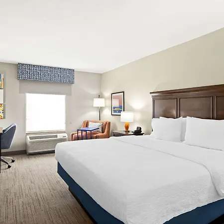Hampton Inn Blytheville-2