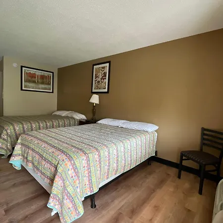 Deluxe Inn-2
