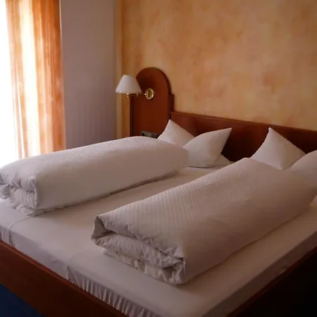 Landgasthof Hotel Scheubel-3