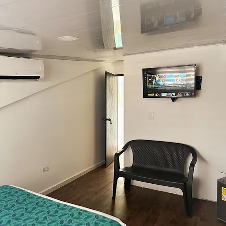 Hostal Islamar-2