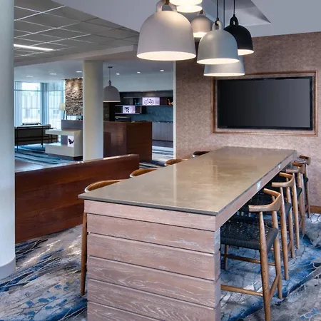 Fairfield Inn & Suites By Marriott Moncton-2