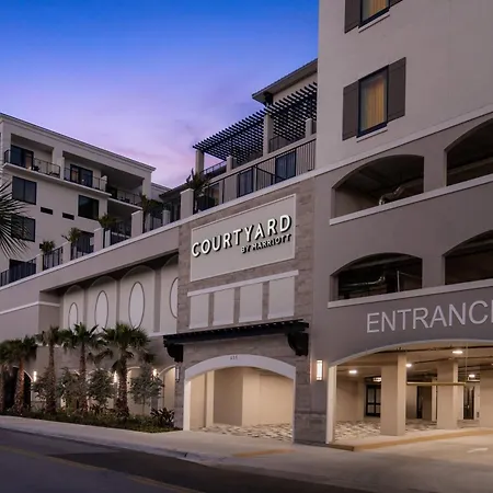 Courtyard By Marriott Clearwater Beach-3