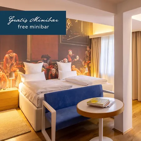 Small Luxury Hotel Goldgasse-3