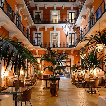 Le Grand Hotel-3
