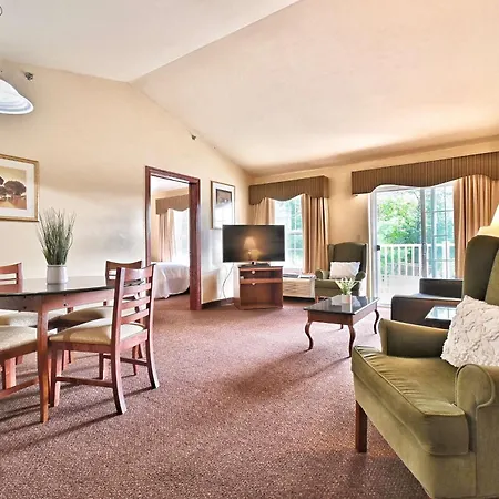 Four Seasons Island Resort-2