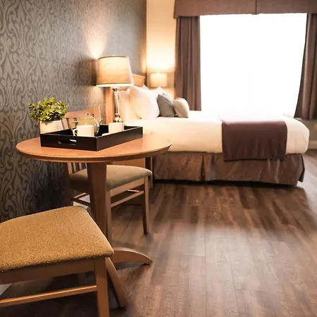 Cambridge Hotel And Conference Centre-2