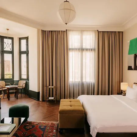 Boutique Hotel Chateau Royal-2