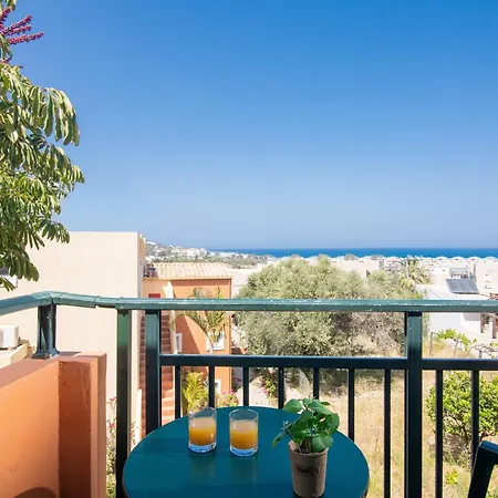 Golden Valentin Apartments-2