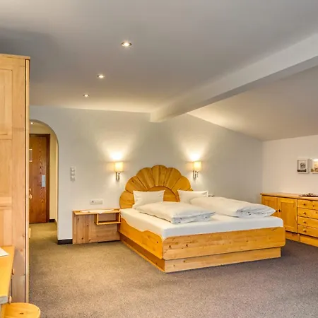Hotel Erika-2
