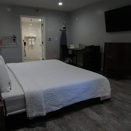Capri Suites Anaheim-3