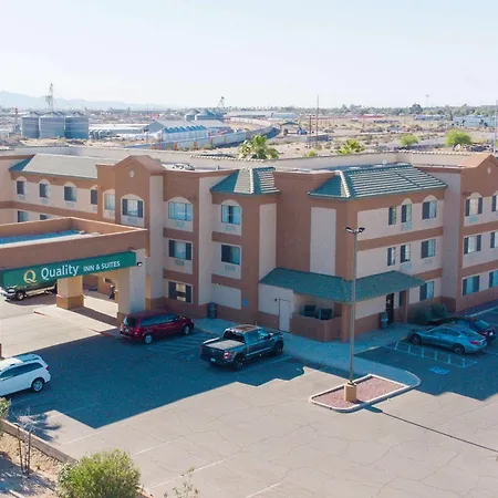 Quality Inn & Suites Yuma-3