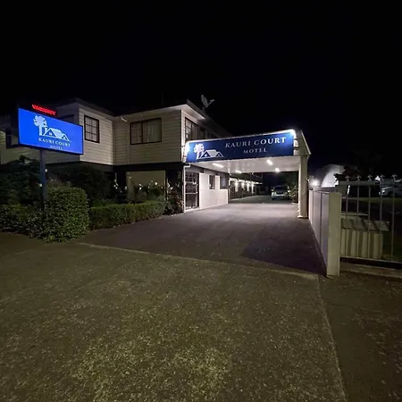 Kauri Court Motel And Apartments-3