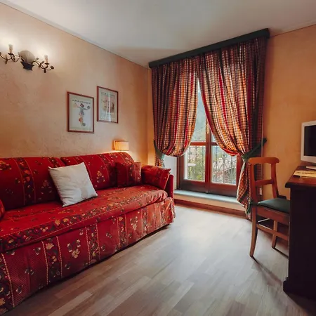 Villa Novecento Romantic Hotel - Estella Hotels Italia-2