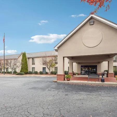 Quality Inn & Suites Dawsonville-3