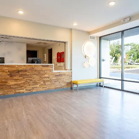 Echo Suites Extended Stay By Wyndham Spartanburg-2