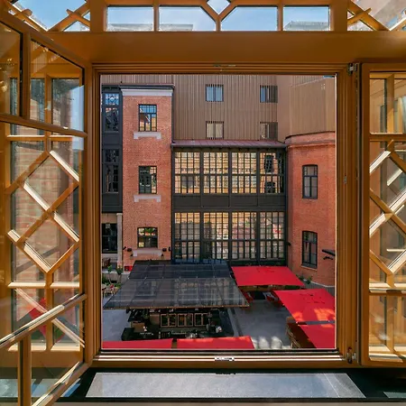 Radisson Red Tbilisi-2
