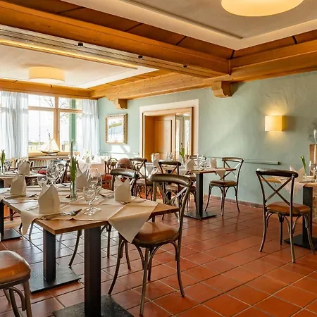 Hotel Restaurant Hafenwirt-2