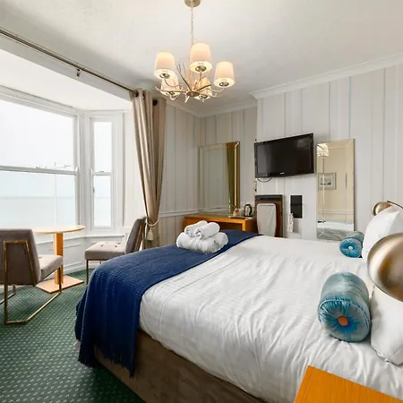 Gwesty'R Marine Hotel & Spa-2