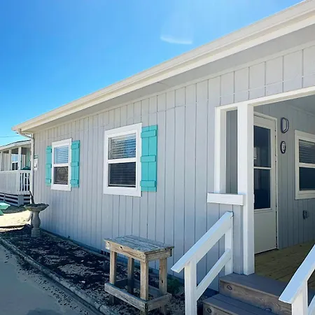 Sand Spur Cottages-3
