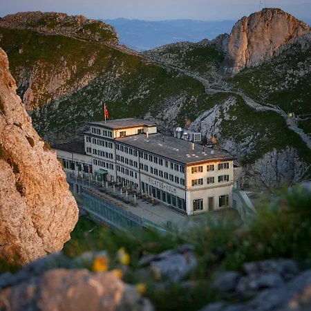 Hotel Pilatus-Kulm-3