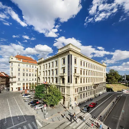 Hotel Grand Palace - Small Luxury Hotels - Operated By Czech Inn-3
