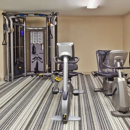 Sonesta Simply Suites Chicago Waukegan-2
