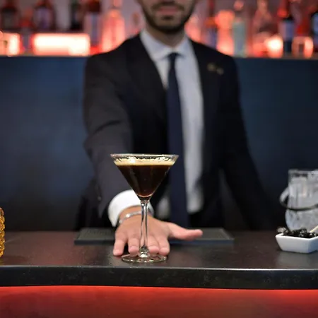 The One Alma Paris-3