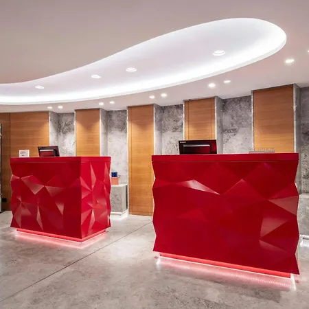 Renaissance Paris Republique Hotel&Spa-3