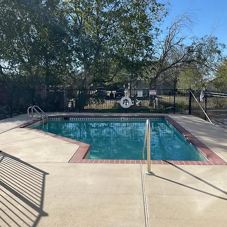 Quality Inn & Suites-3