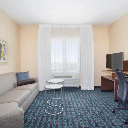 Fairfield Inn & Suites By Marriott Burlington-3