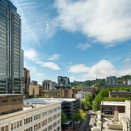 Moxy Portland Downtown-2