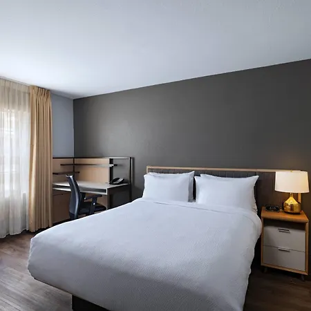 Towneplace Suites By Marriott Baton Rouge South-2