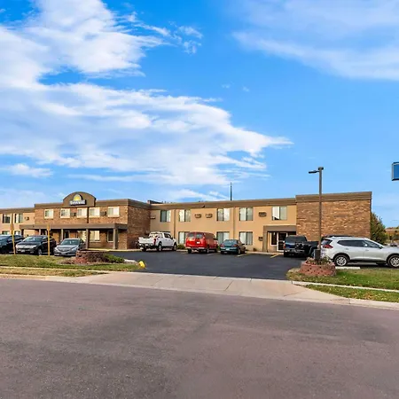 Days Inn By Wyndham Sioux Falls-3