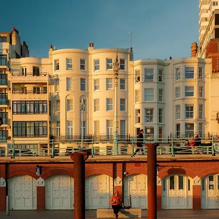 No.124 By Guesthouse, Brighton-2