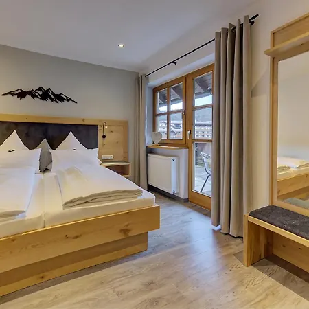 Appart-Hotel Wildererstuben-2