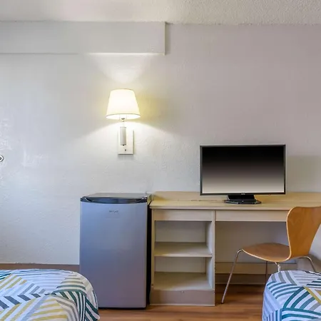 Motel 6 Hayward, Ca- Silicon Valley Gateway-3