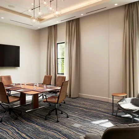 Thesis Hotel Miami Coral Gables, Curio Collection By Hilton-3